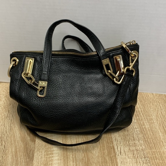 Michael Kors Black pebbled leather bag with metal monogram - Picture 4 of 10